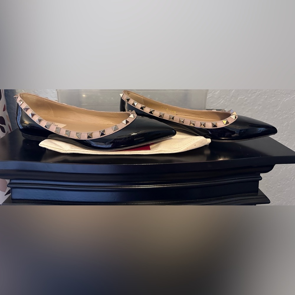 Valentino Garavani Rockstud Patent Balle Flat